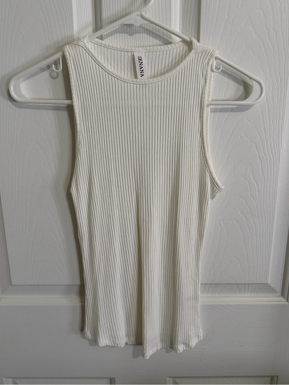 NWOT Zenana Ribbed Tank Top in Cream